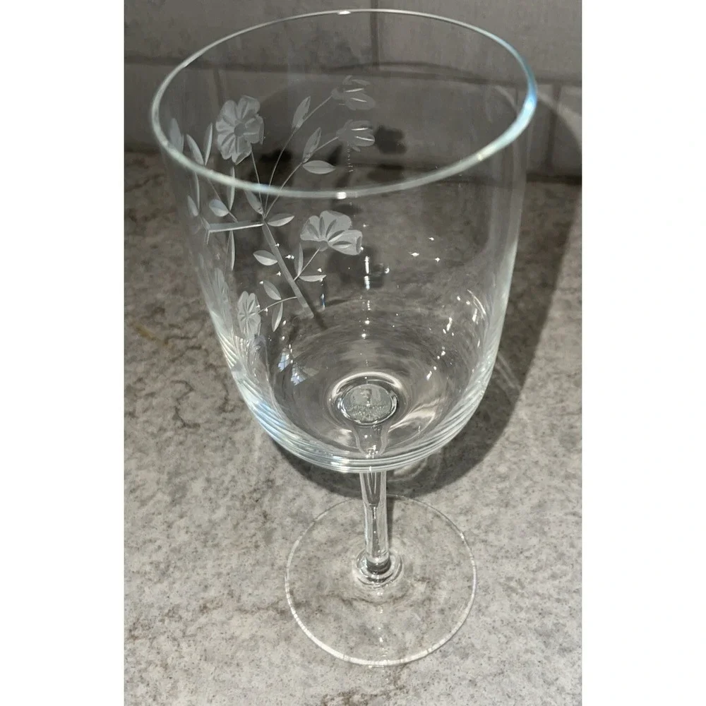 Vintage Etched Frosted Crystal Stemmed Wine Goblet Glass 3